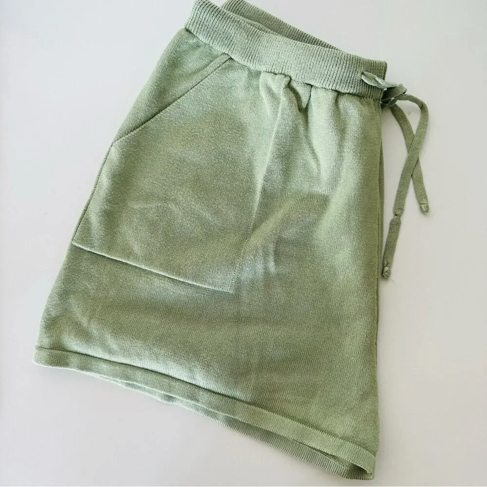 NEW ZESICA Sage Green Crop Bubble Long Sleeve Sweater Tie Pockets Shorts Set M - Picture 8 of 12